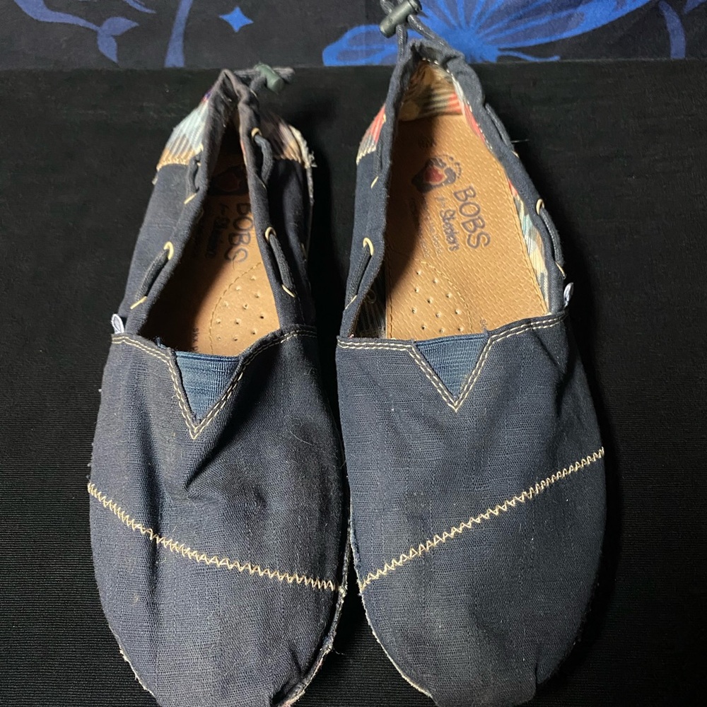 Navy blue shoes